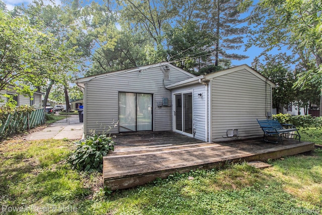 7642 Arcola Ave, Westland, MI 48185 - back of property featuring a wooden deck