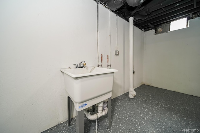 45293 Heatherwoode Ln, Macomb, MI 48044 - view of basement