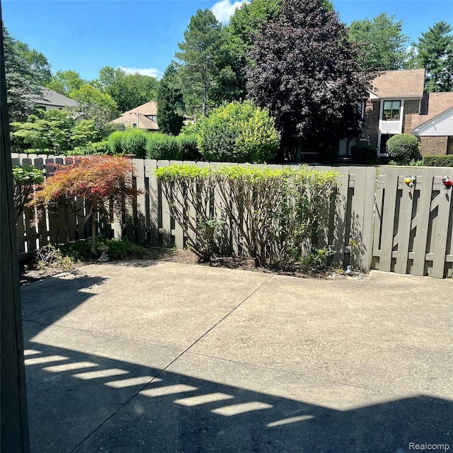 44736 Lynn Dr, Plymouth, MI 48170 - view of patio / terrace