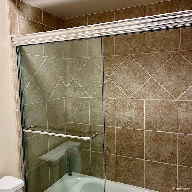 44736 Lynn Dr, Plymouth, MI 48170 - full bath featuring shower / bath combination with glass door and toilet