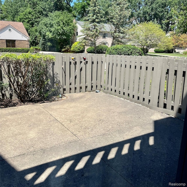 44736 Lynn Dr, Plymouth, MI 48170 - view of patio / terrace