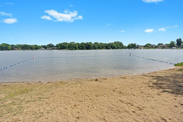 1683 Majon Dr, Highland, MI 48356 - water view