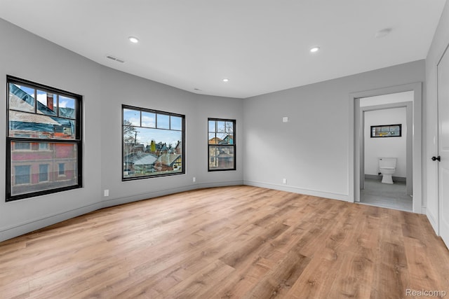 4301 Avery St, Detroit, MI 48208 - empty room featuring light wood-style flooring and recessed lighting
