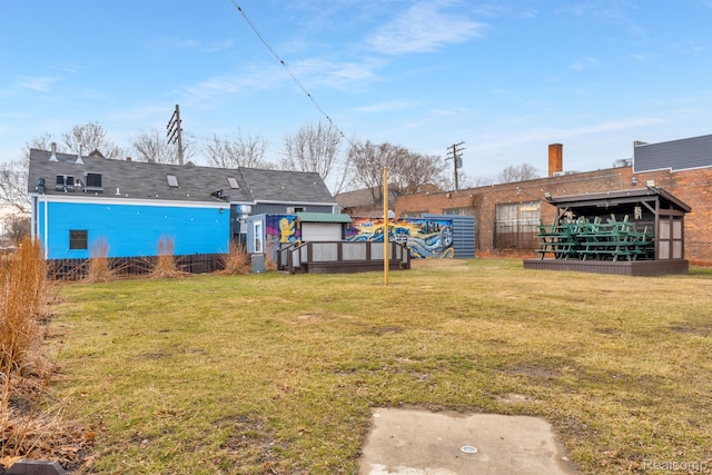 4301 Avery St, Detroit, MI 48208 - view of yard