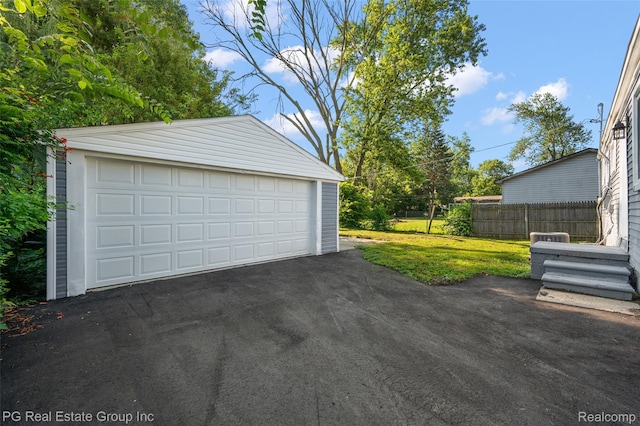 21986 Wellington Ave, Warren, MI 48089 - photo 31