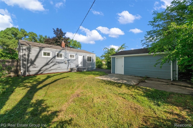 21986 Wellington Ave, Warren, MI 48089 - photo 35