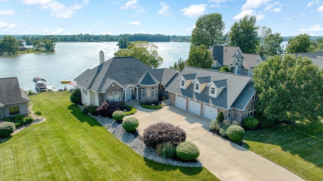 8321 Odowling Dr, Onsted, MI 49265 - view of subject property featuring a large body of water