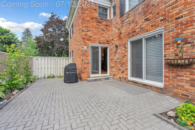 100 Billingsgate Ct, Bloomfield Hills, MI 48301 - view of patio featuring area for grilling