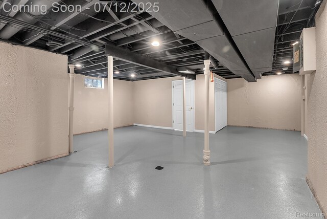 100 Billingsgate Ct, Bloomfield Hills, MI 48301 - view of below grade area