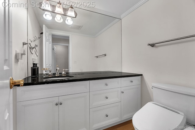 100 Billingsgate Ct, Bloomfield Hills, MI 48301 - bathroom with vanity and crown molding