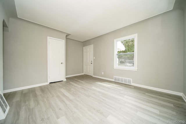 14685 Agnes Ave, Eastpointe, MI 48021 - photo 8