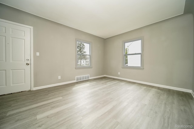 14685 Agnes Ave, Eastpointe, MI 48021 - photo 11