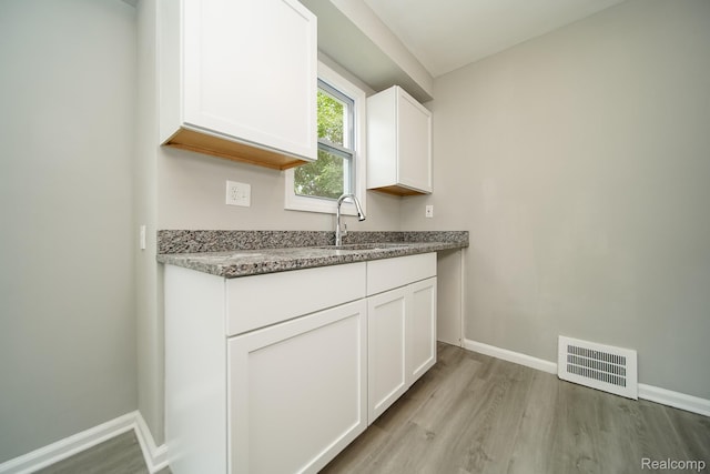 14685 Agnes Ave, Eastpointe, MI 48021 - photo 17