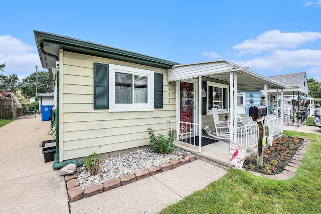 4952 Clippert St, Dearborn Heights, MI 48125 - photo 2