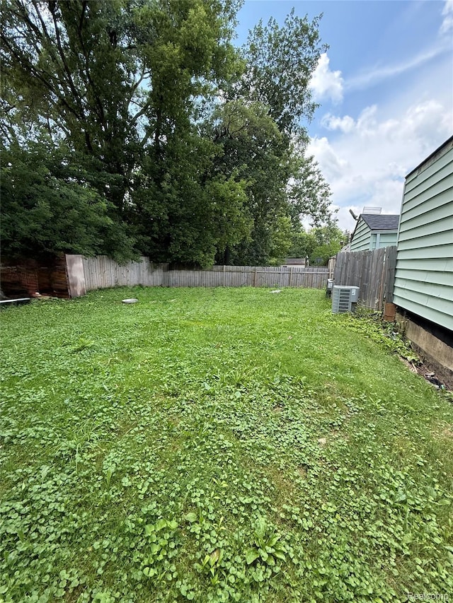 325 W Marengo Ave, Flint, MI 48505 - photo 10