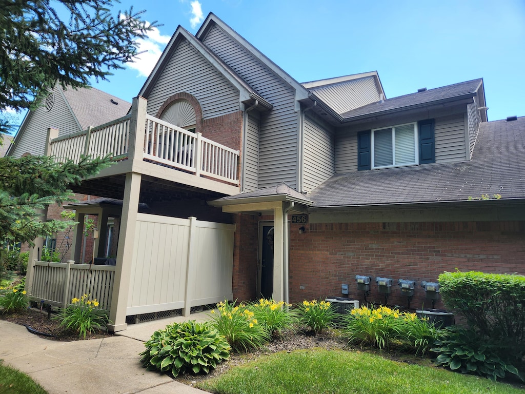 456 Marigold Cir, Westland, MI 48185 - photo 1