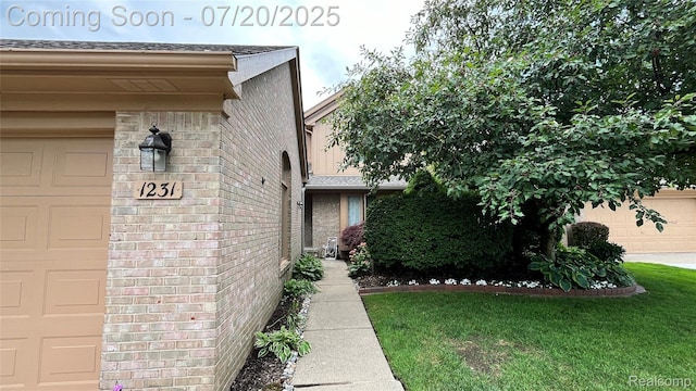 1231 Autumn Dr, Troy, MI 48098 - photo 3