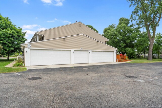 27093 Winchester St Unit 5, Trenton, MI 48183 - photo 5
