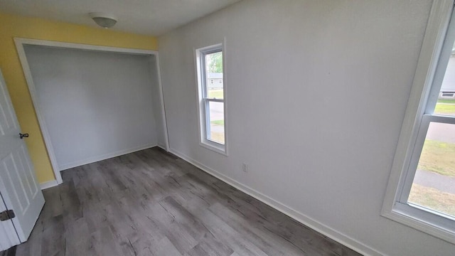 1061 E Forest Ave, Muskegon, MI 49442 - photo 4