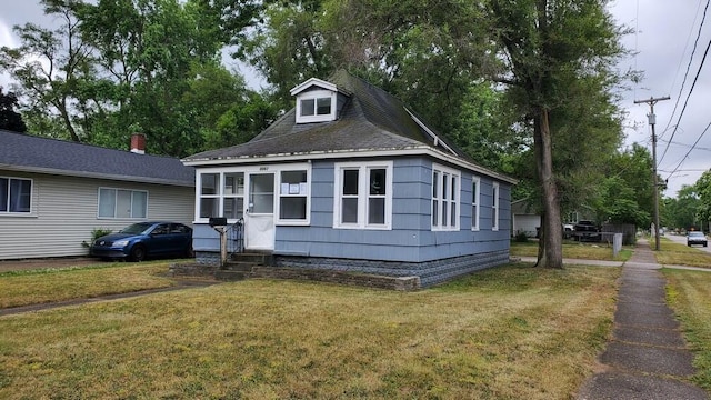 1061 E Forest Ave, Muskegon, MI 49442 - photo 1