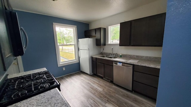 1061 E Forest Ave, Muskegon, MI 49442 - photo 6