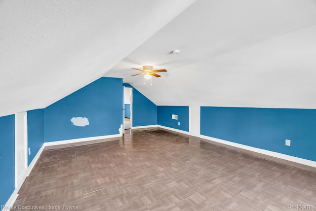 509 13th St, Port Huron, MI 48060 - additional living space featuring a ceiling fan and vaulted ceiling