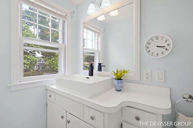 817 Central Ave, Holland, MI 49423 - bathroom with vanity