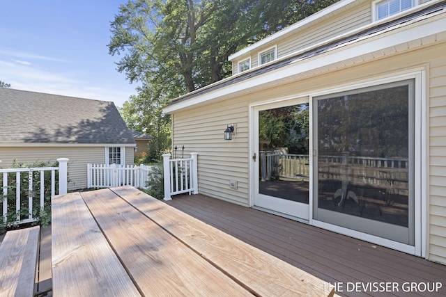 817 Central Ave, Holland, MI 49423 - view of deck