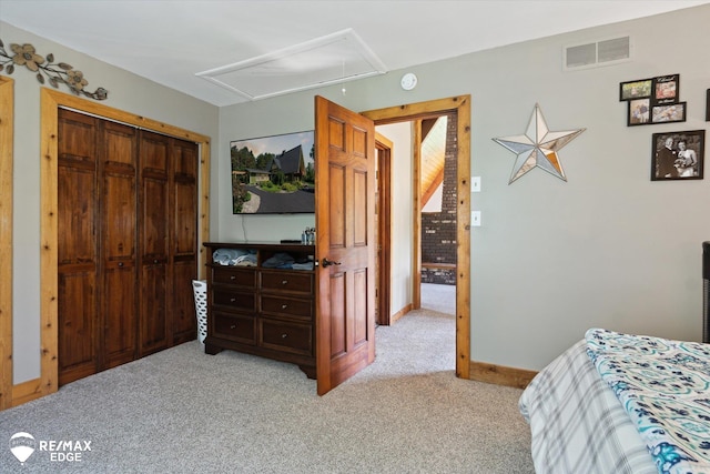 3078 Green Corners Rd, Lapeer, MI 48446 - bedroom featuring attic access, light carpet, and a closet