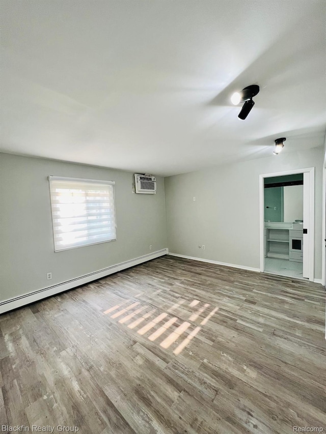 2356 W 14 Mile Rd, Royal Oak, MI 48073 - photo 11