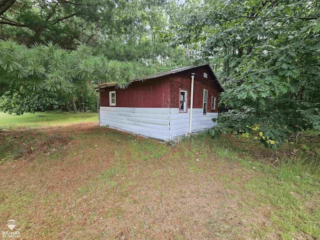 2789 Grass Lake Ave, Clare, MI 48632 - view of property exterior with an outbuilding