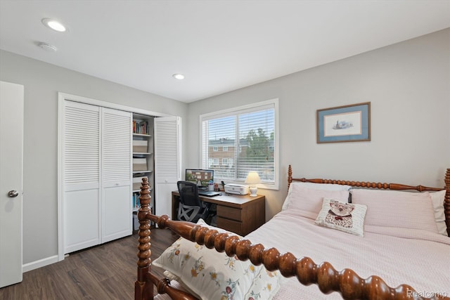 455 Baldwin Ave Unit 203, Rochester, MI 48307 - bedroom with dark wood-type flooring, a closet, and recessed lighting
