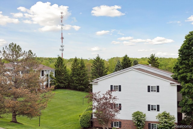 455 Baldwin Ave Unit 203, Rochester, MI 48307 - view of property exterior with a yard