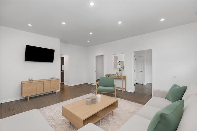 21560 Poinciana St, Southfield, MI 48033 - living area with wood finished floors and recessed lighting