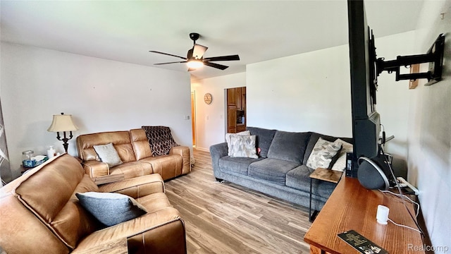 6326 Glastonbury St, Westland, MI 48185 - photo 3