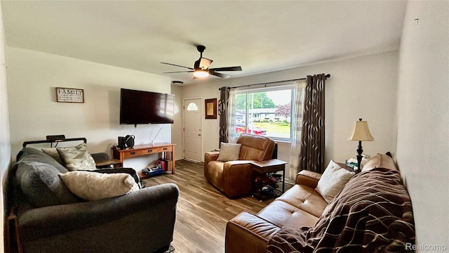 6326 Glastonbury St, Westland, MI 48185 - photo 4