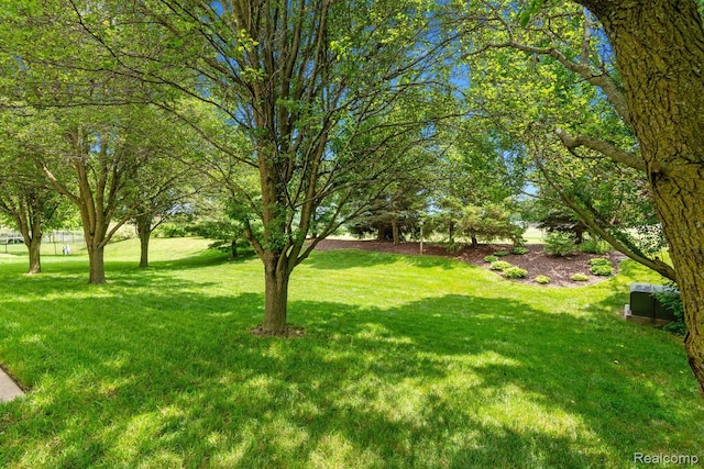 53821 Blakely Ct, New Baltimore, MI 48047 - photo 31