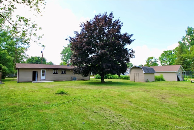 9116 Maplewood Dr, Clio, MI 48420 - photo 15