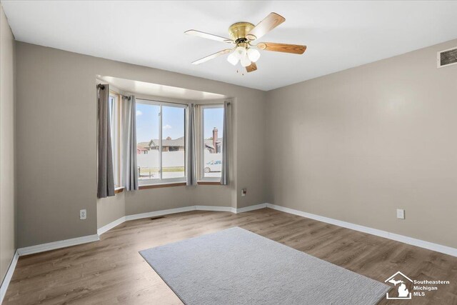 13993 Sturgeon Bar Ct, Gibraltar, MI 48173 - photo 25