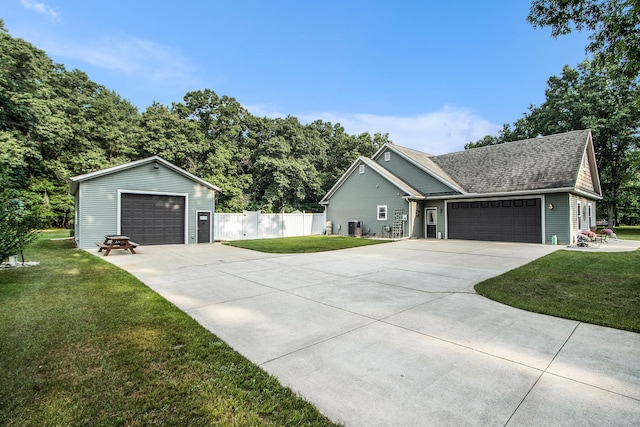 6574 Lafountaine Dr, Plainwell, MI 49080