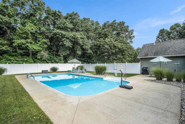 6574 Lafountaine Dr, Plainwell, MI 49080