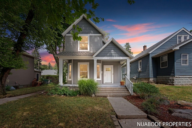 851 Lyon St NE, Grand Rapids, MI 49503 - photo 2