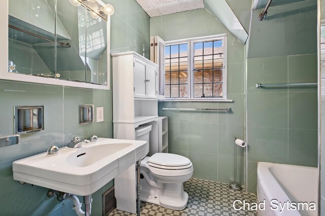 839 Cadillac Dr SE, Grand Rapids, MI 49506