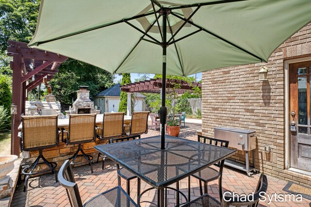 839 Cadillac Dr SE, Grand Rapids, MI 49506