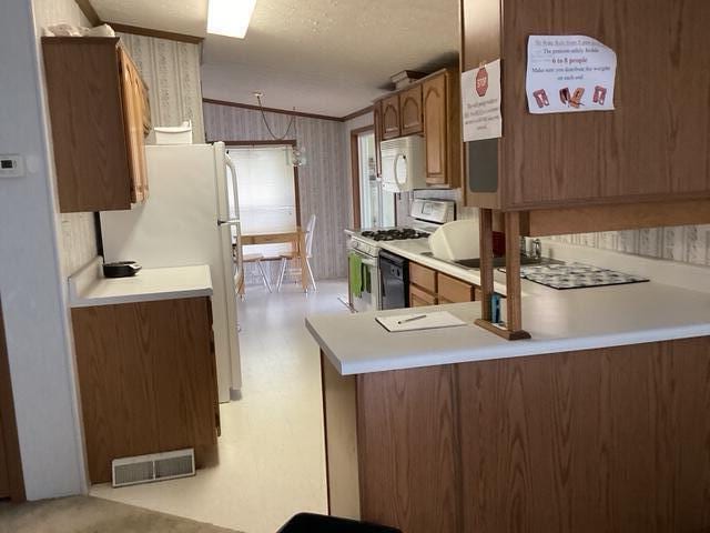 124 Horseshoe Dr, Leroy, MI 49655 - photo 4