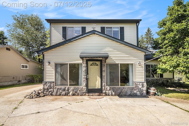 4420 Pinedale Ave, Clarkston, MI 48346 - view of front of home with stone siding