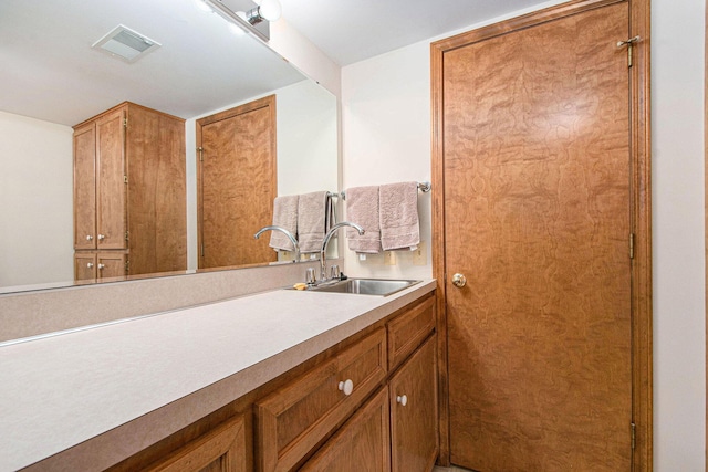 1410 Rothbury Dr NE, Grand Rapids, MI 49505 - bathroom with vanity