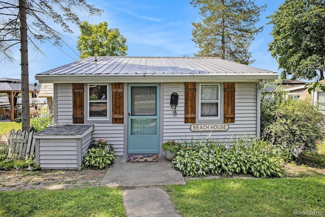 636 Swains Lake Dr, Concord, MI 49237 - bungalow-style home featuring a metal roof and a gazebo