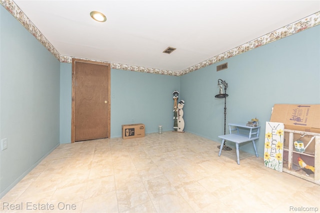 27395 Martindale Rd, New Hudson, MI 48165 - photo 47