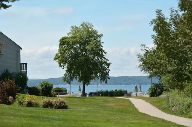 5605 E Creeks Xing, Williamsburg, MI 49690 - photo 1